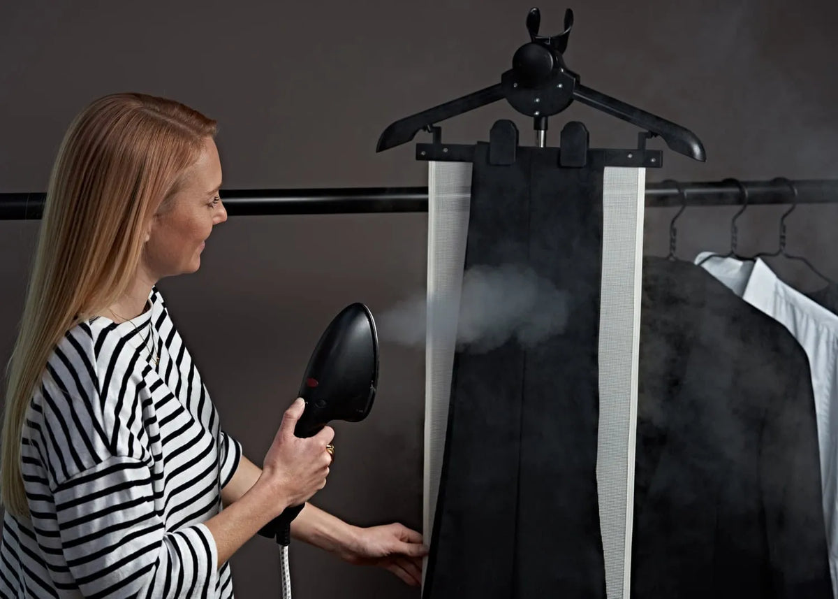 What fabrics can be steamed? A guide to safe steaming for different materials — Fridja.