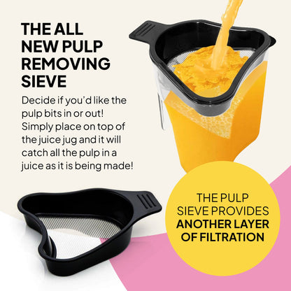 A black pulp-removing sieve is shown on a Fridja f800 Citrus Juicer in the Kitchen Trio, catching pulp as orange juice pours through it into a jug. Text highlights the sieve as an extra filtration layer for smoother juice.